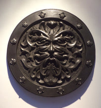 Load image into Gallery viewer, green man wall plaque/roundel - rusty cast iron style