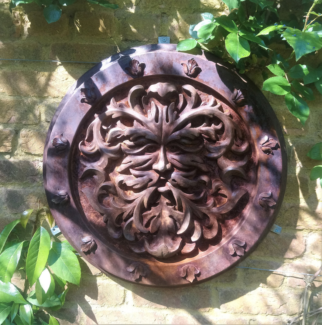 green man wall plaque/roundel - rusty cast iron style